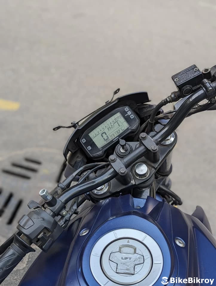 suzuki gixxer suzuki