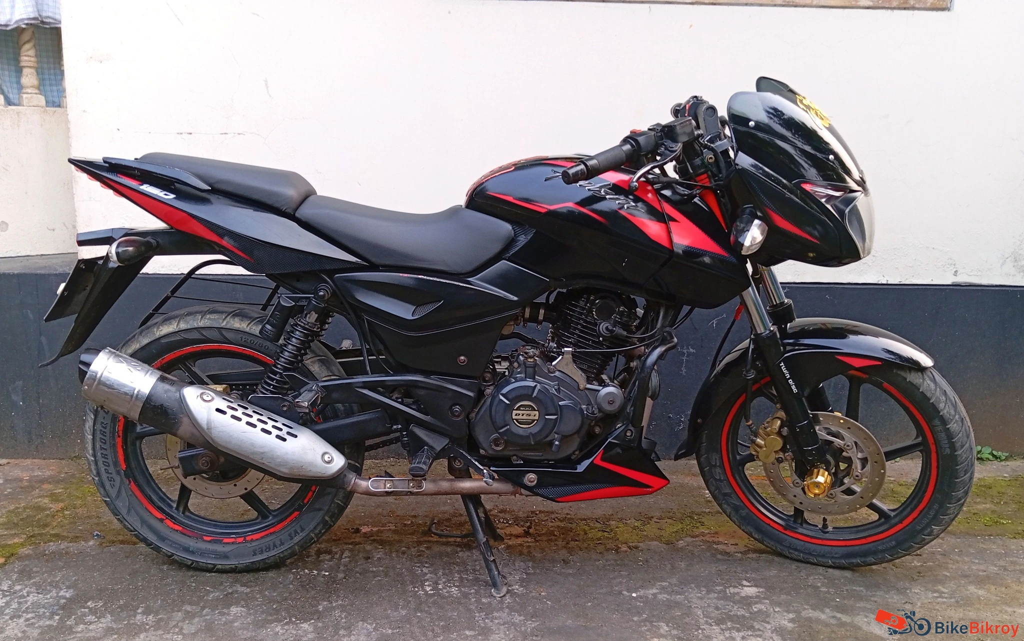 Bajaj Pulsar 150 Twin Disc