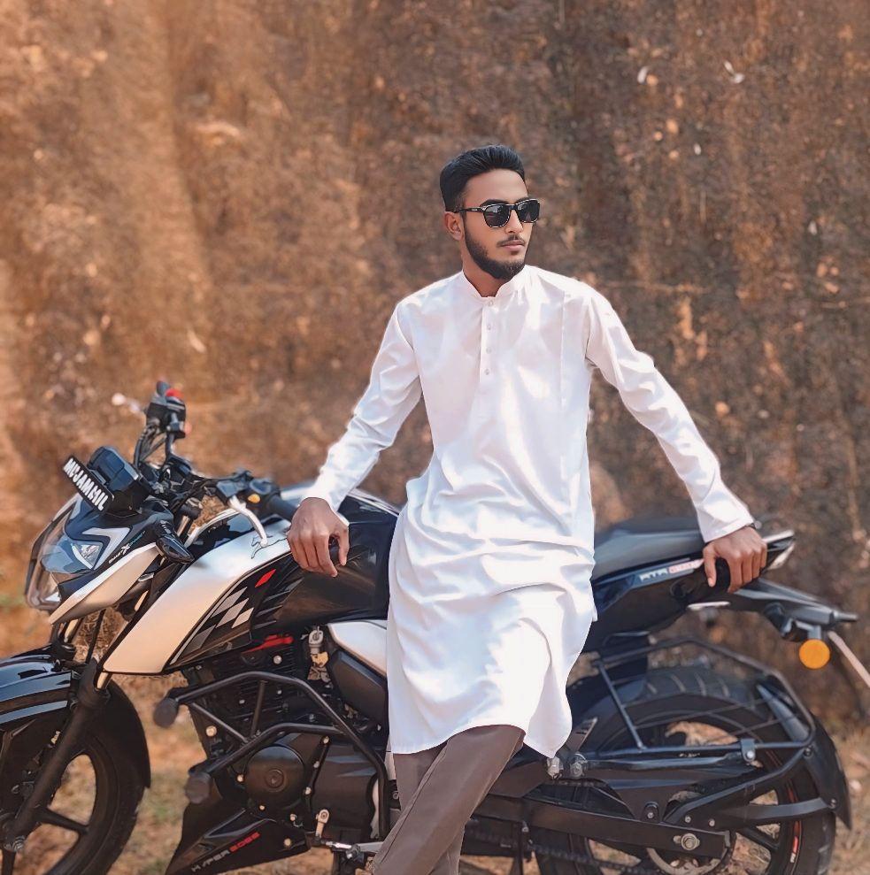 Mujammil Ahmed