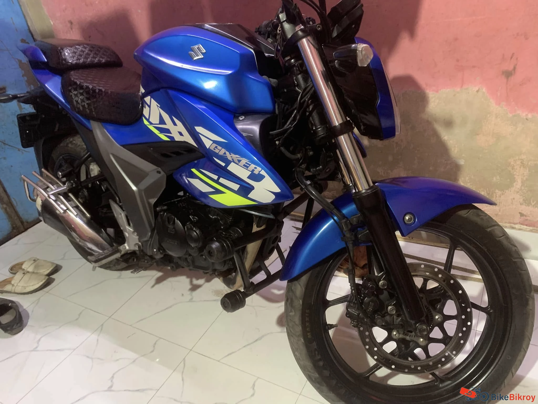 Suzuki Gixxer FI ABS