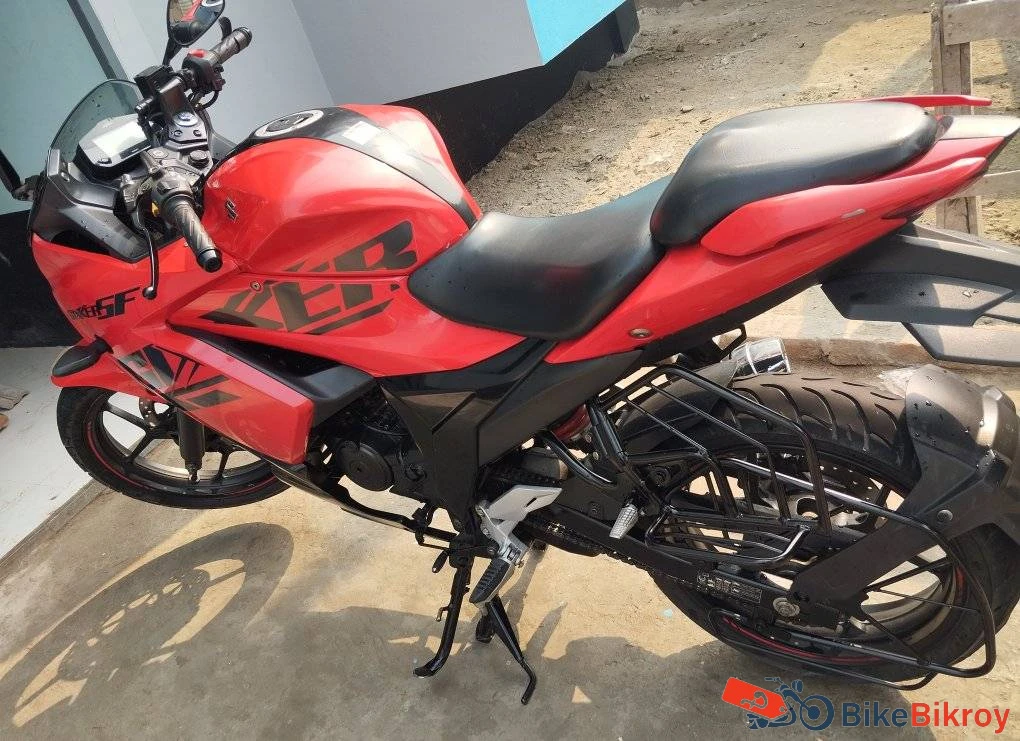 Suzuki Gixxer SF Fi ABS