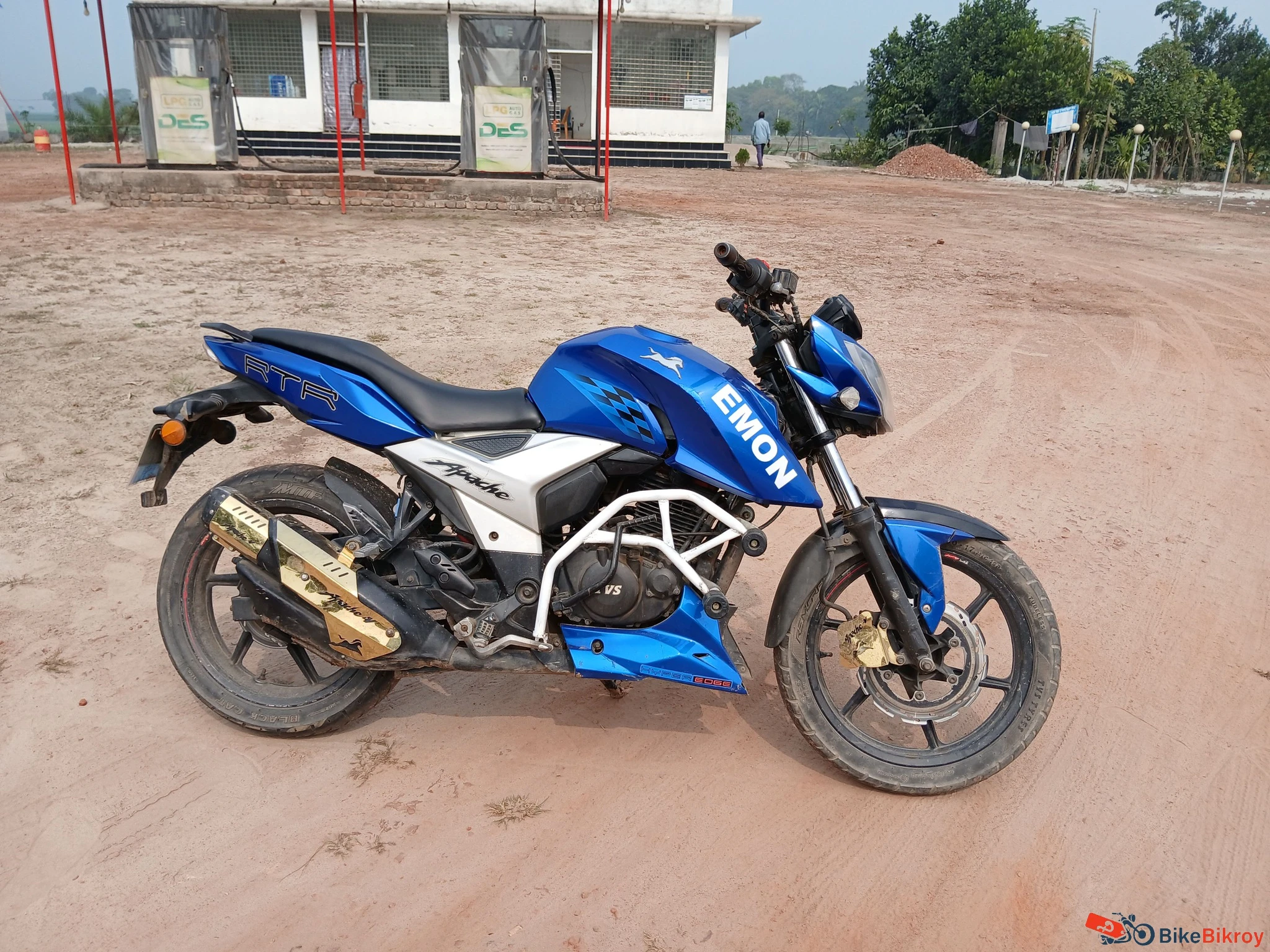 TVS Apache RTR 160 4v Dual Disc