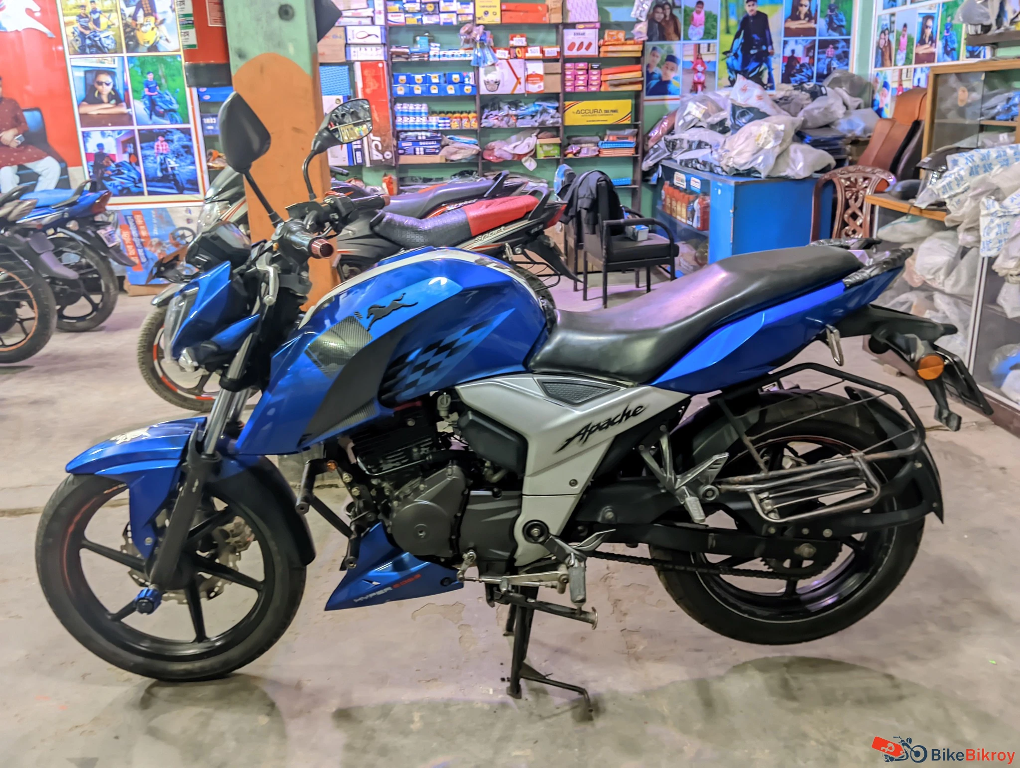 TVS Apache RTR 160 4V Dual Disc