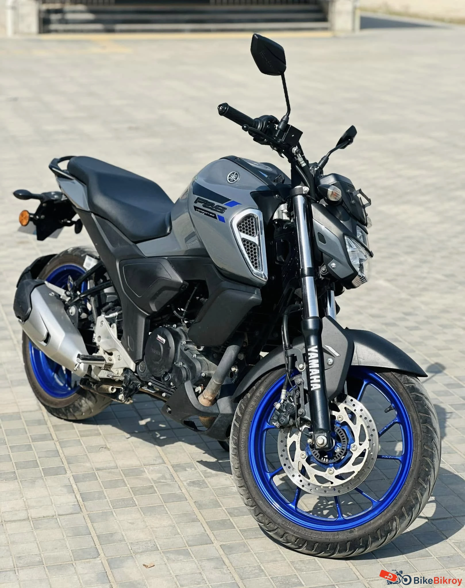 Yamaha FZ-S V3 Deluxe
