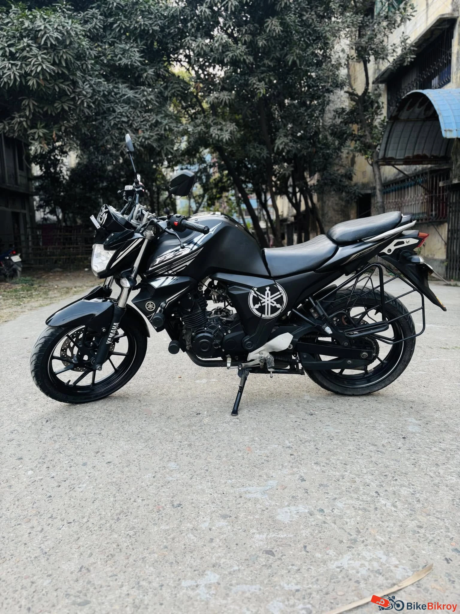 Yamaha FZS V2 2023