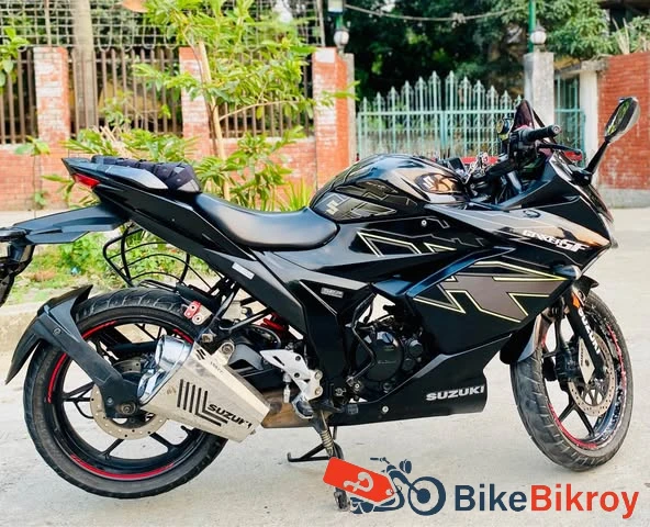 Suzuki Gixxer SF Carburator