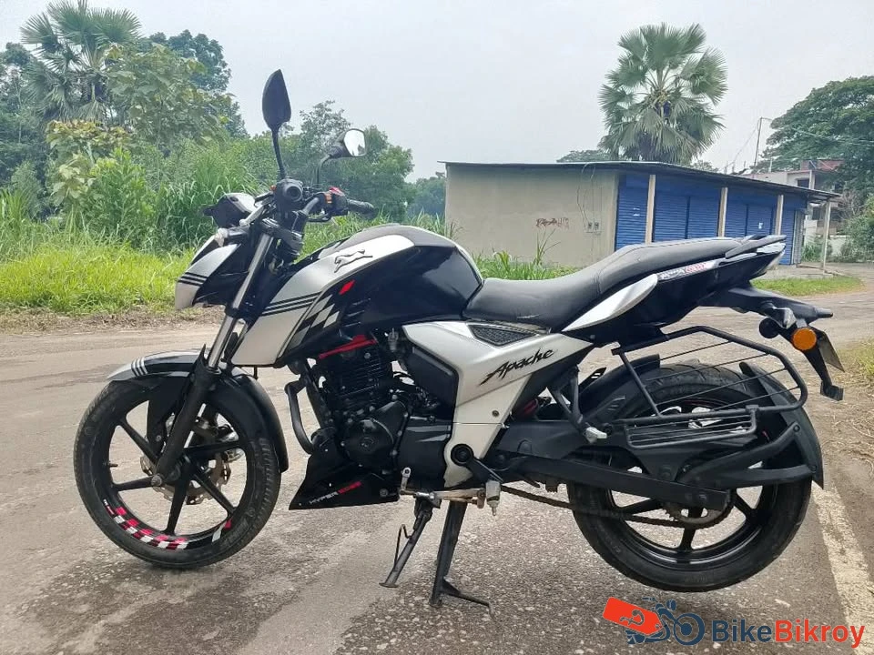 TVS Apache RTR 160 4V
