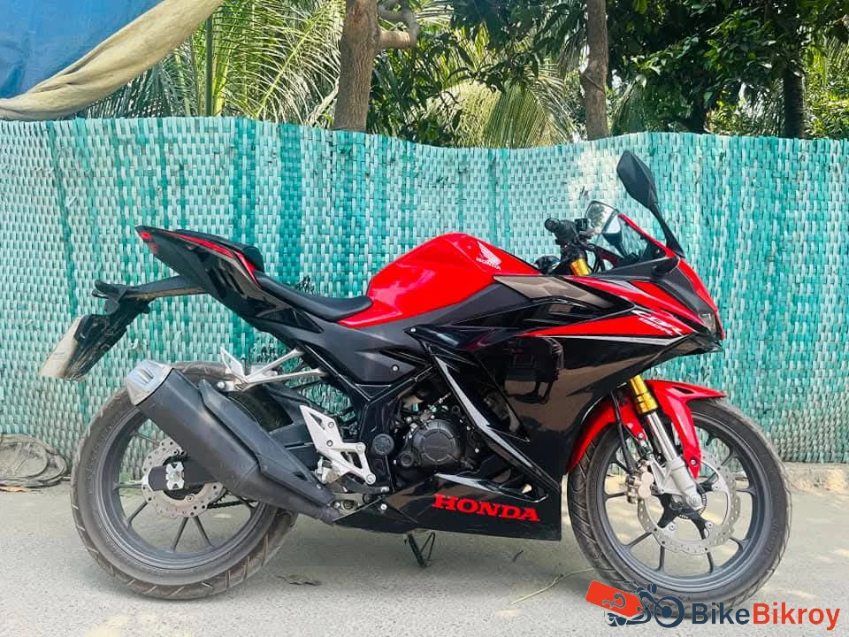 Honda CBR 150R