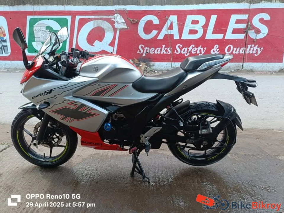 Suzuki Gixxer SF FI ABS