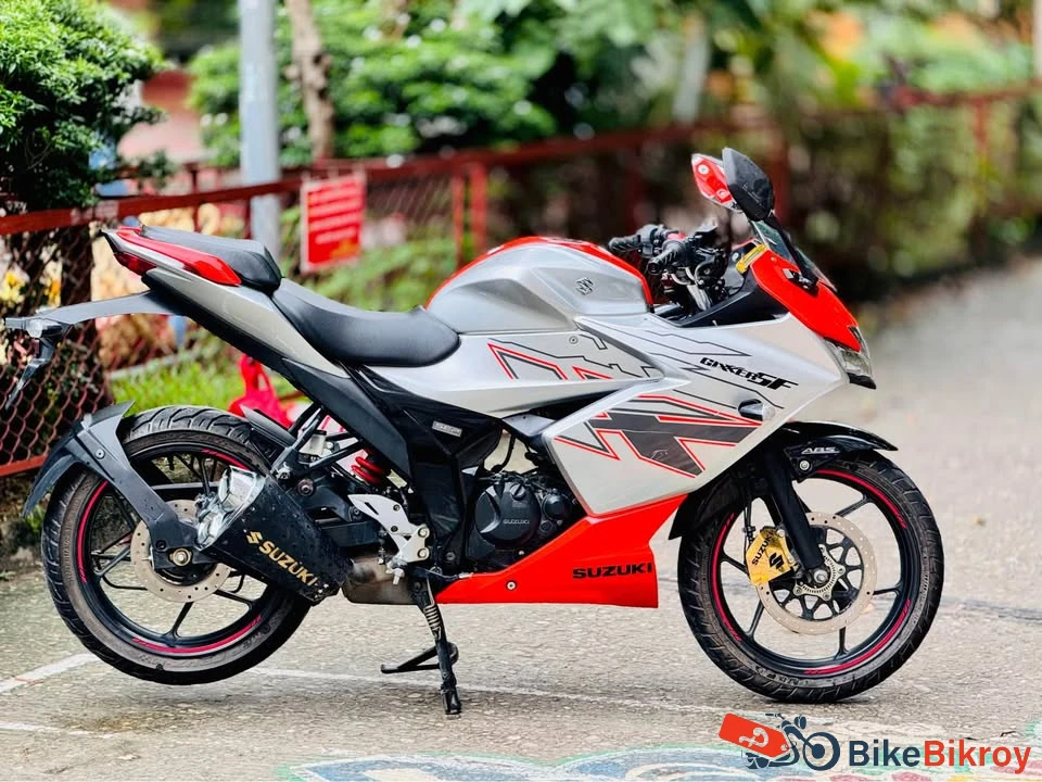 Suzuki GIXXER SF FI ABS