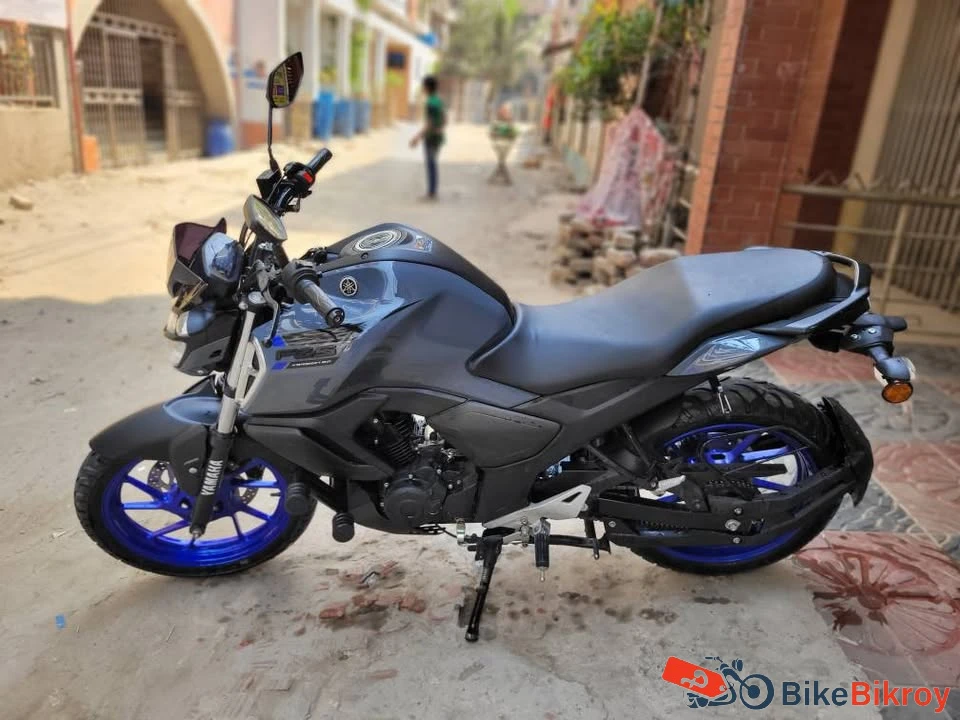 Yamaha FZS V3 Deluxe bs6