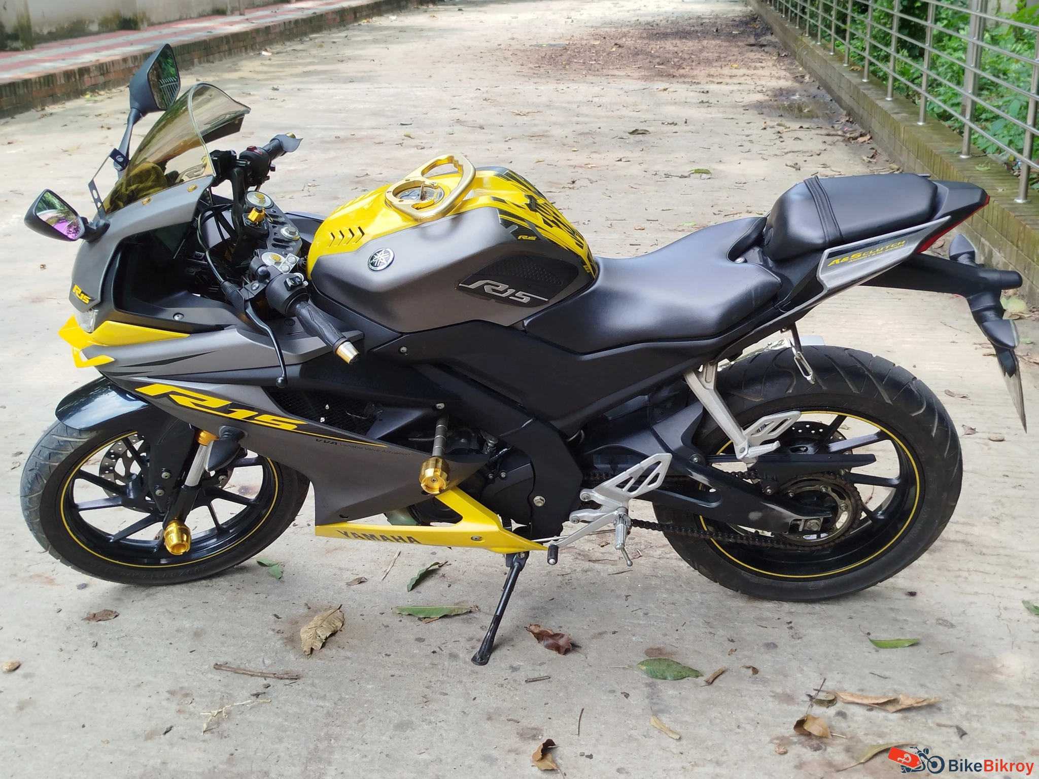 Yamaha R15-V3 Indonesian