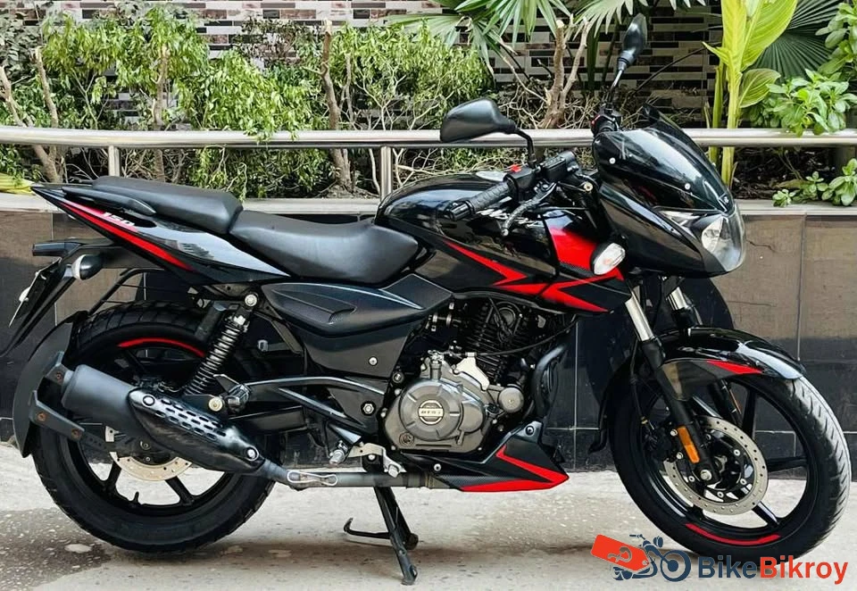 Bajaj Pulsar 150 Twin Disc