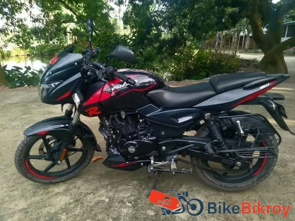 Bajaj Pulsar Duble Disk.