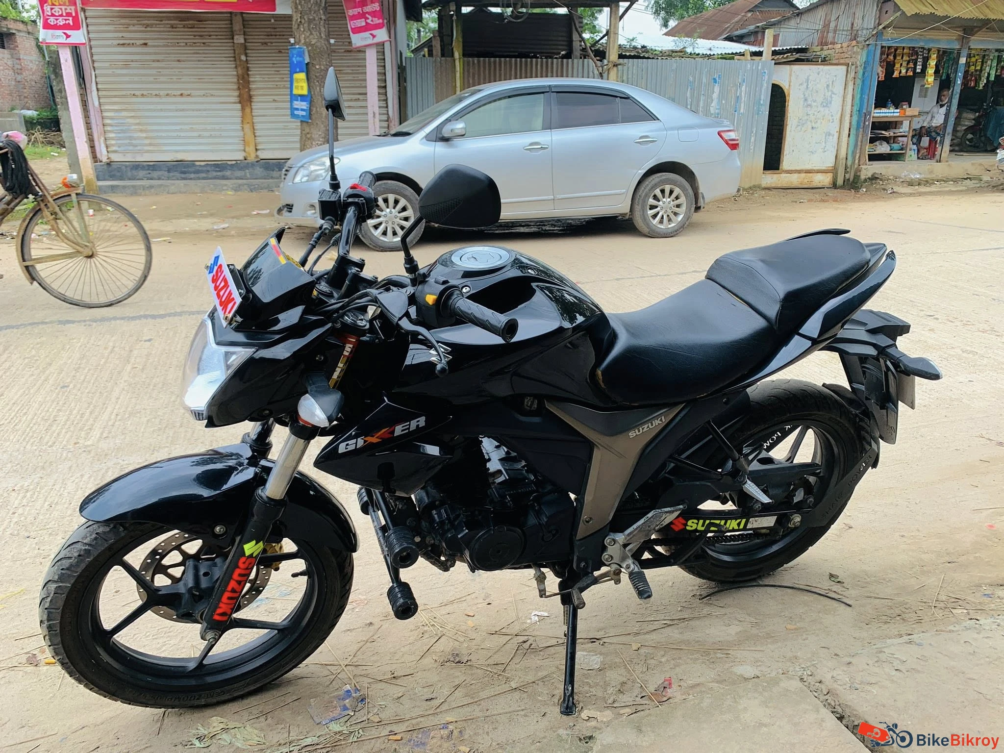 Suzuki Gixxer Monoton Black