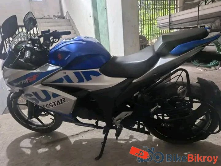 Suzuki Gixxer SF FI ABS