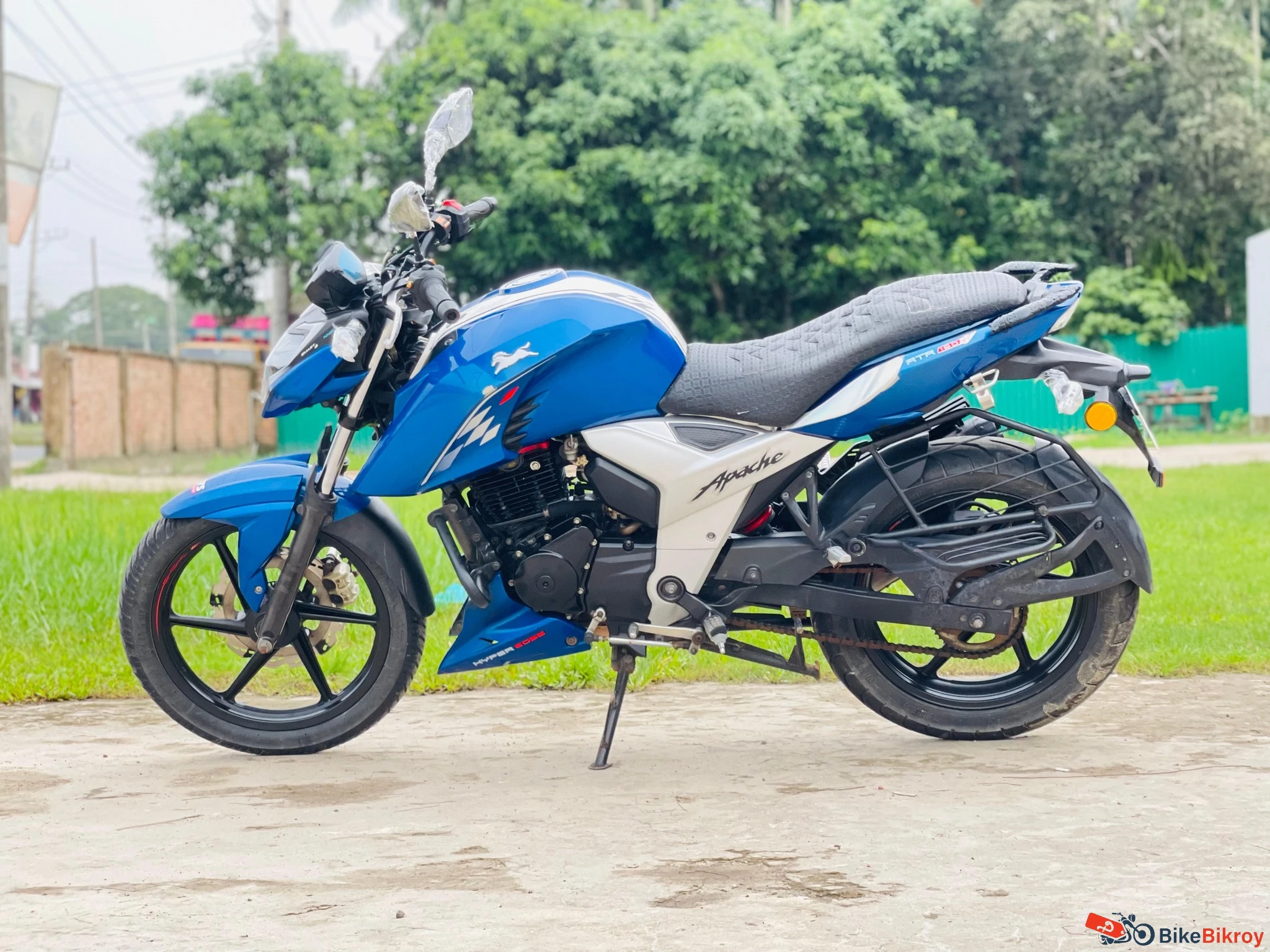 TVS Apache 160 4V Xconnect  DD ABS