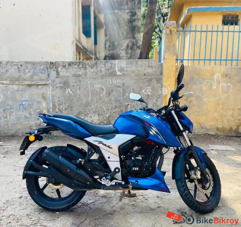 TVS Apache 4V Xconnect 160 ABS