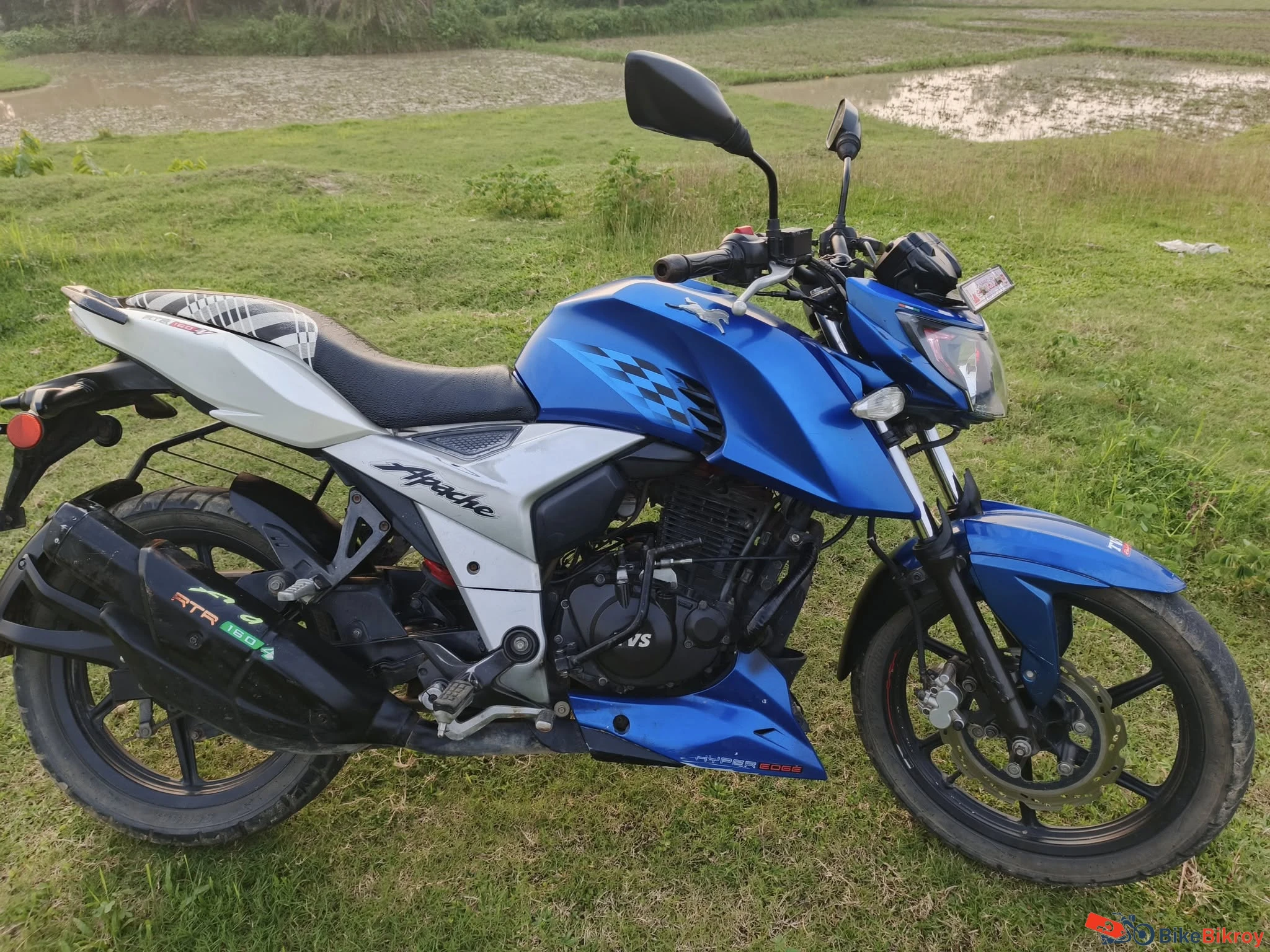 TVS Apache RTR 160 4V