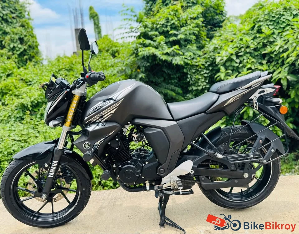 Yamaha FZS FI V2 2025