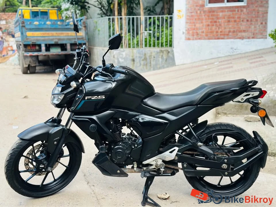 Yamaha R15M Price In BD