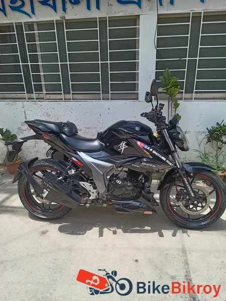 Suzuki Gixxer 155cc Naked version