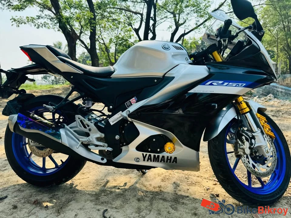 Yamaha R15M Indian BS7