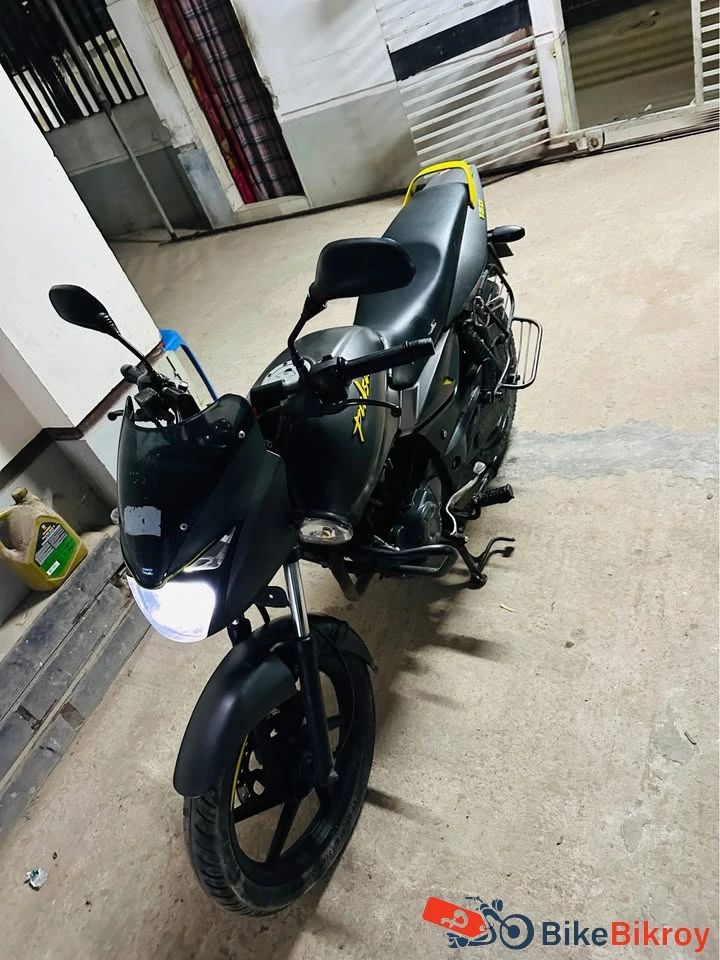 Bajaj Pulsar Neon 150