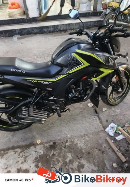 Honda CB Hornet 160R