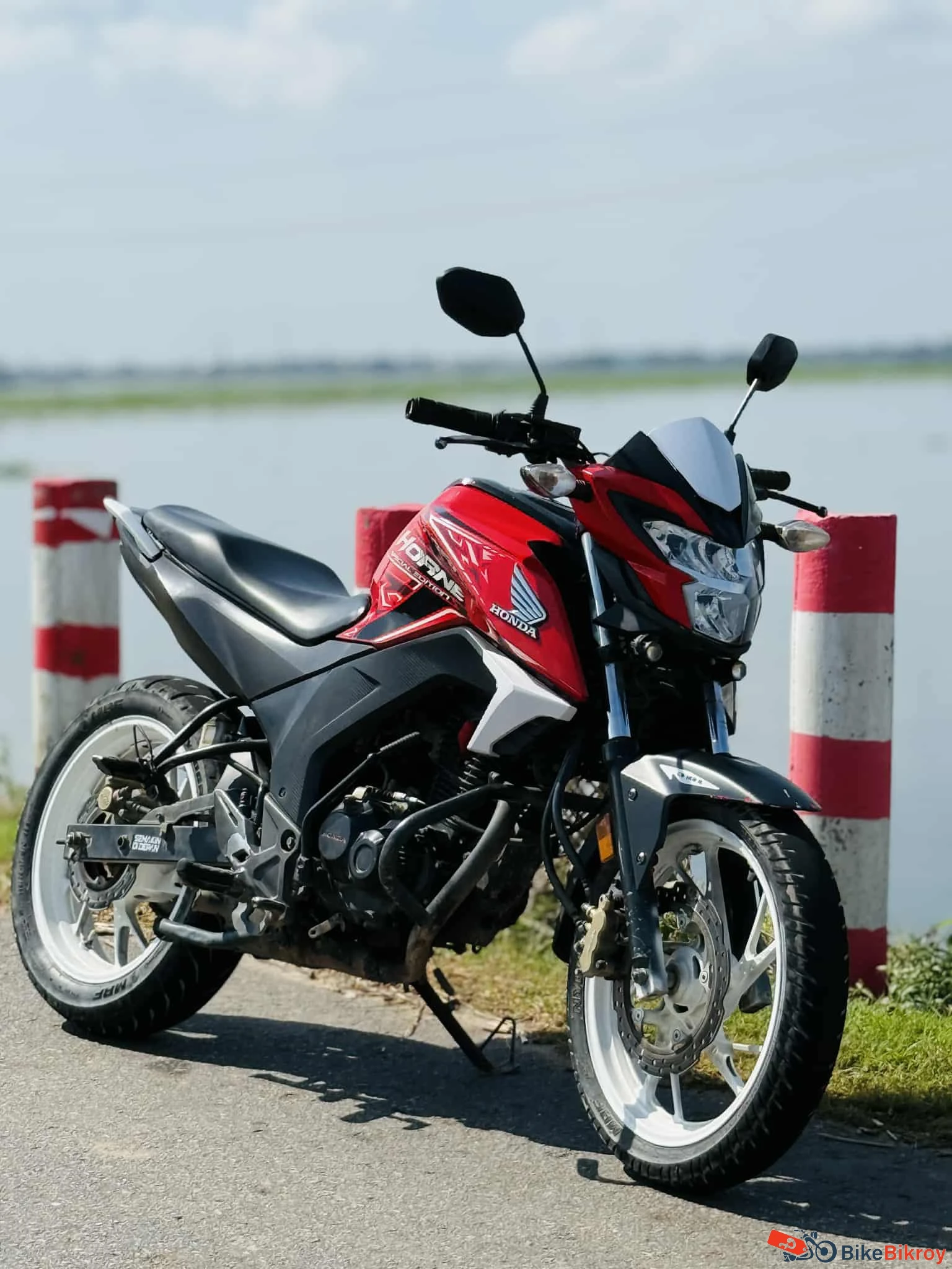 Hornet CB 160R