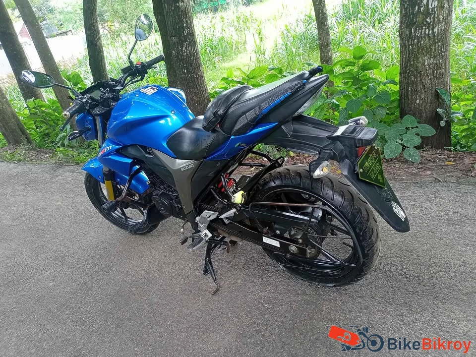 Suzuki Gixxer 150