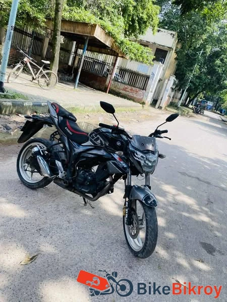 Suzuki gixxer monotone SD