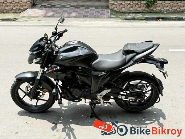 Suzuki Gixxer Monotone
