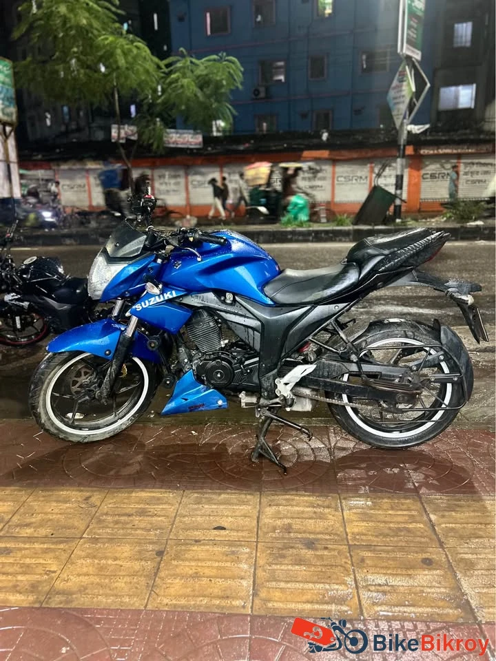 Suzuki Gixxer Monotone