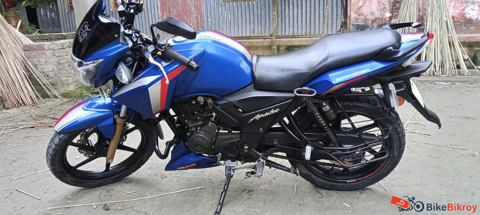 TVS Apache RTR 160 2V
