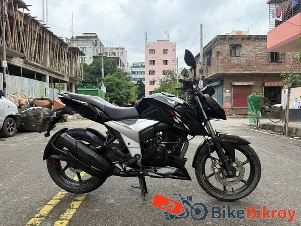 TVS Apache RTR 4V Xonnect