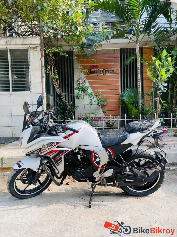 Yamaha Fazer V2 Fi