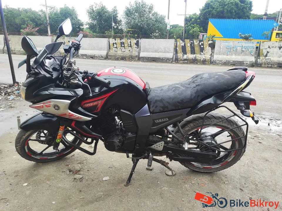 Yamaha Fezar 150cc