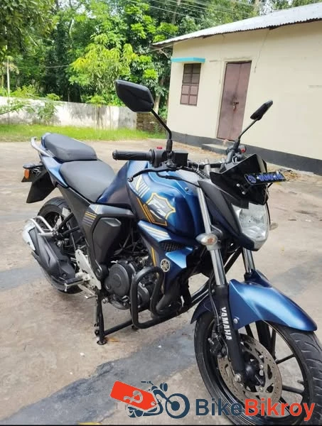 Yamaha FZ-S V2 Fi