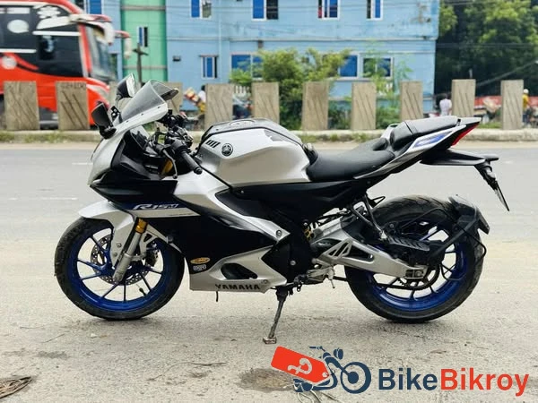 Yamaha R15 M Bs7 2023