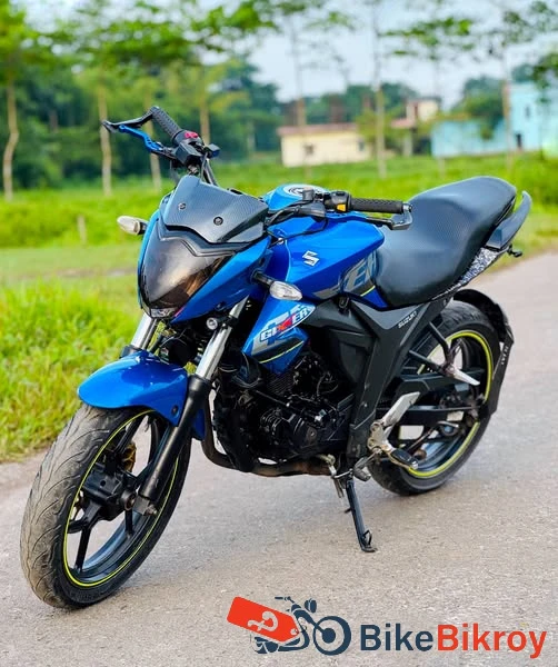 Suzuki Gixxer Monotone