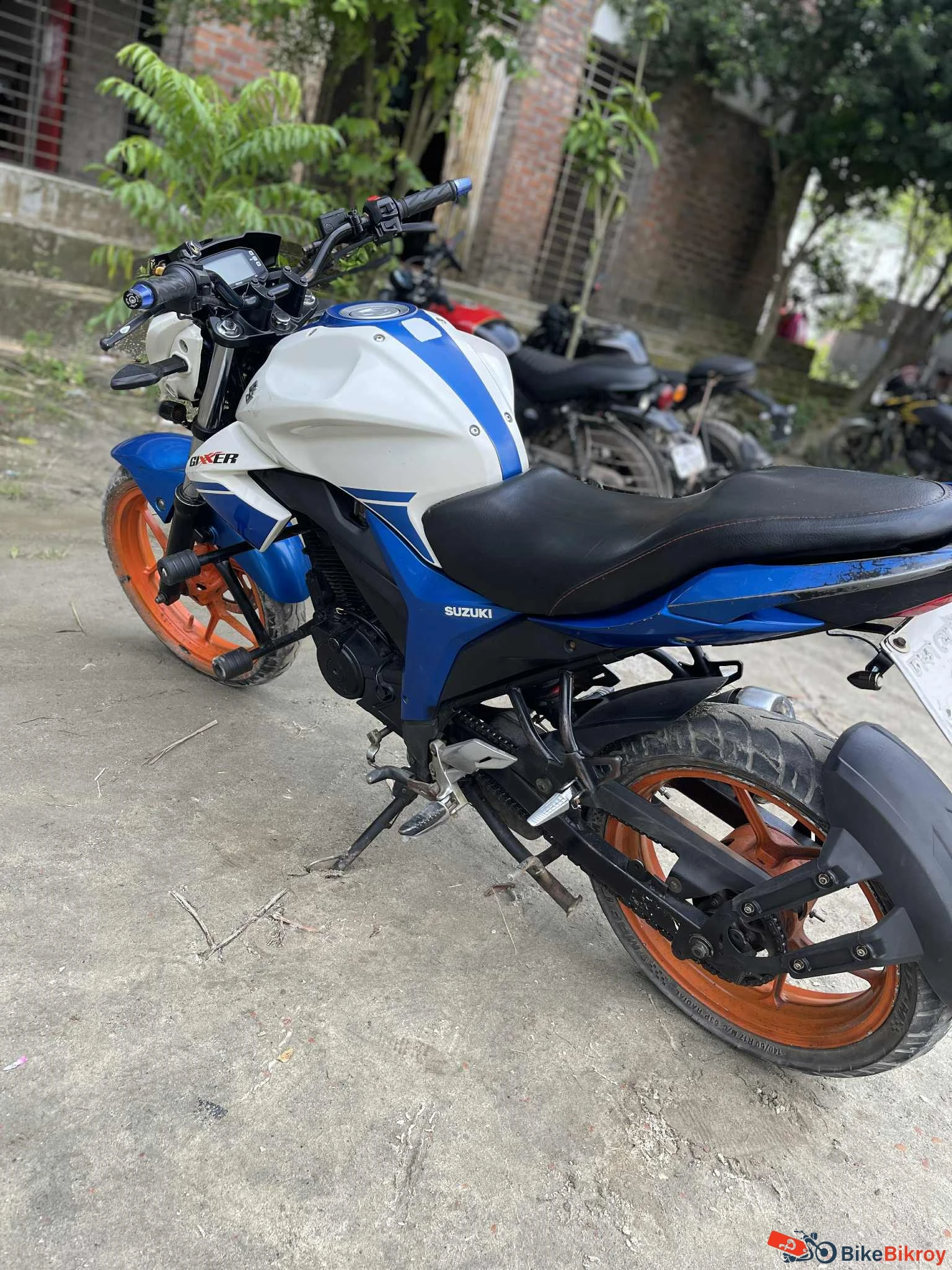 Suzuki Gixxer Monotone