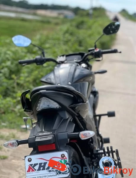 Suzuki Gixxer Monotone