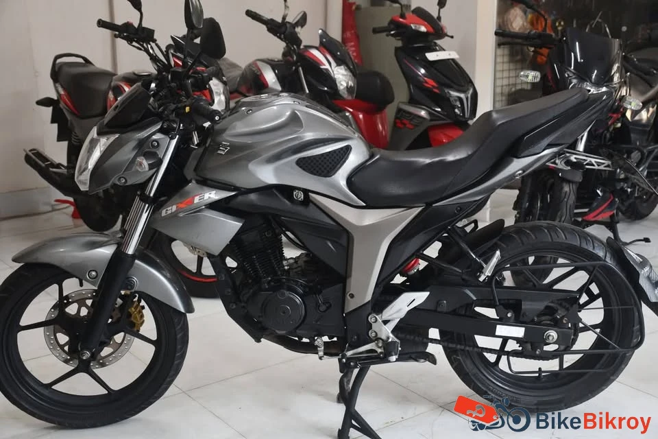 Suzuki Gixxer Monotone
