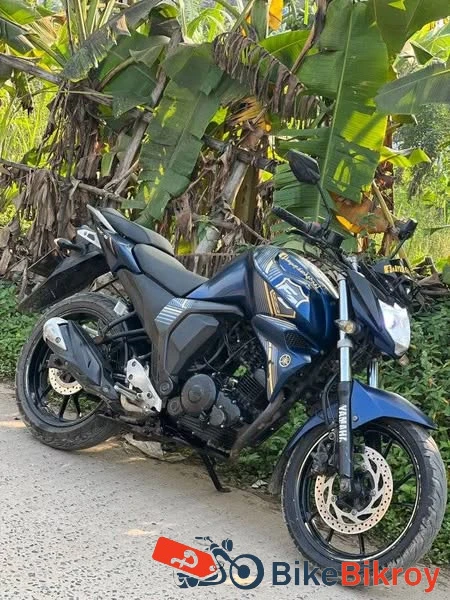 Yamaha FZS V2