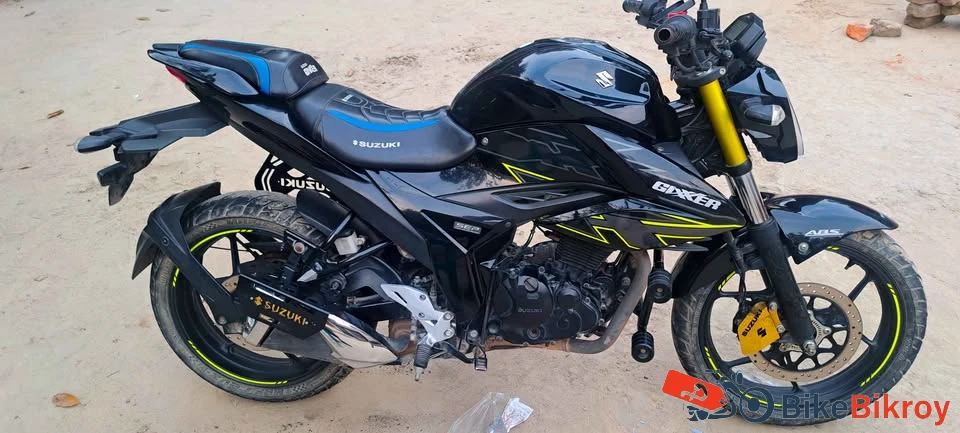 Suzuki Glxxer FI ABS