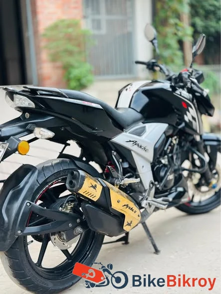 TVS Apache RTR 160 4V