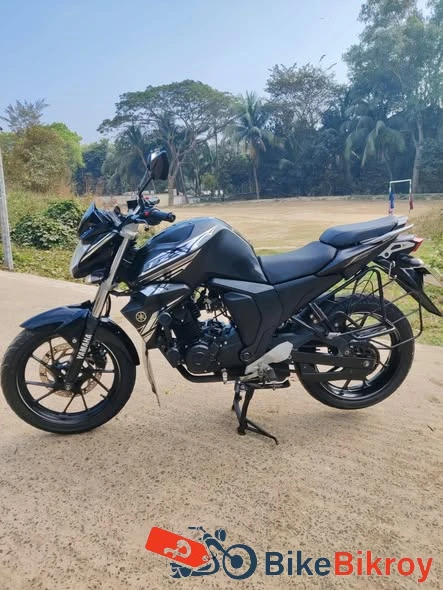 Yamaha FZS V2