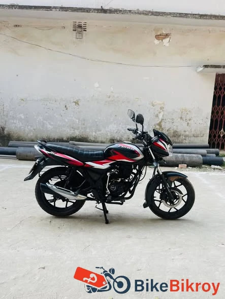 Bajaj Discover 125