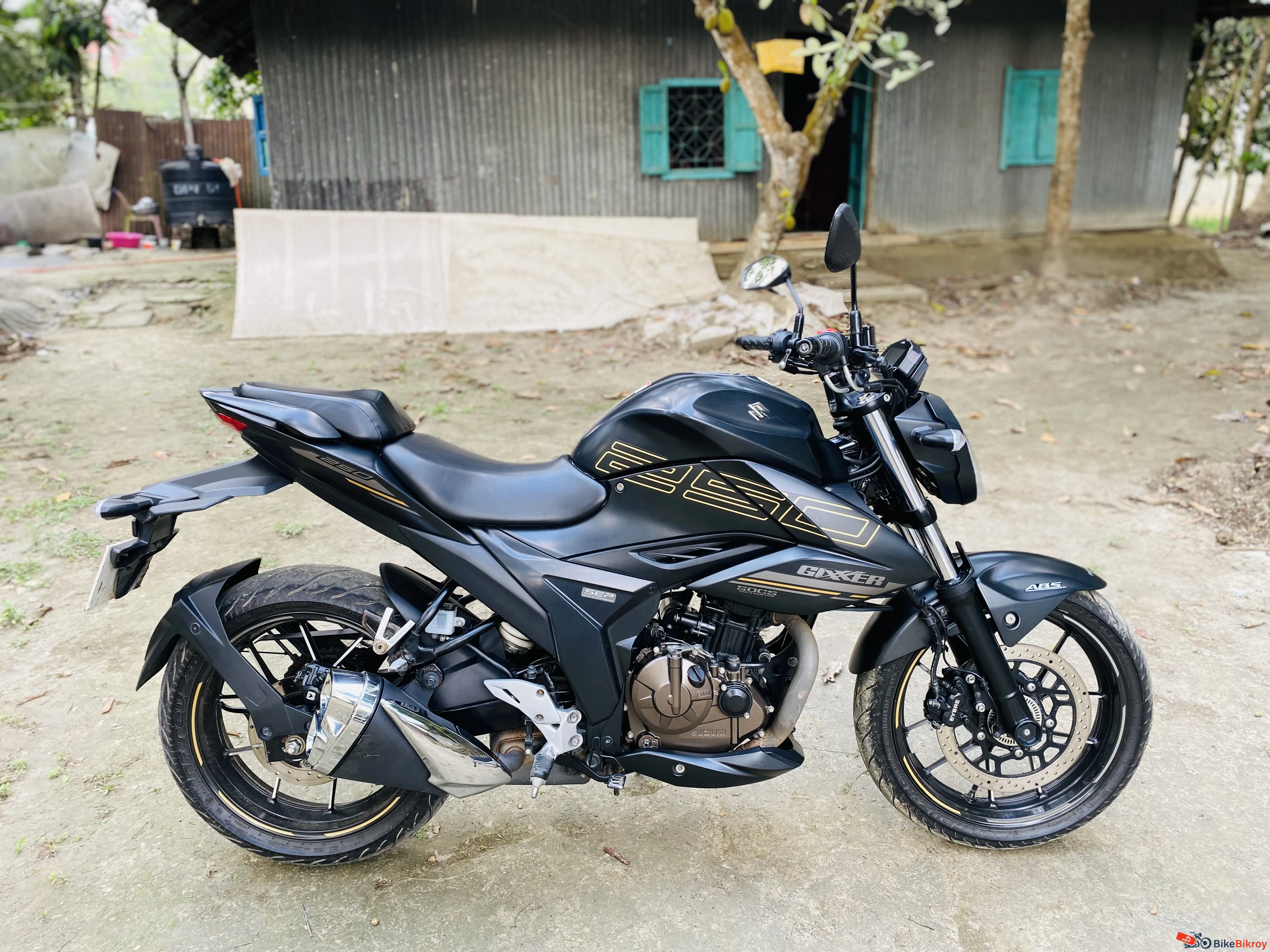 Suzuki Gixxer 250